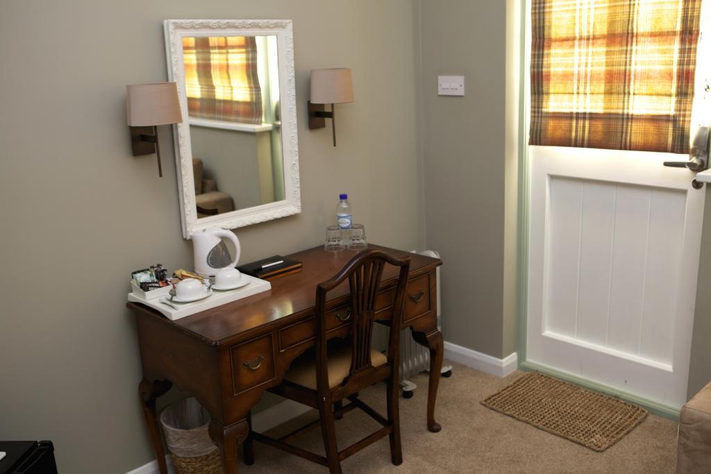 The Bull Inn Lodges Tenterden Zimmer foto